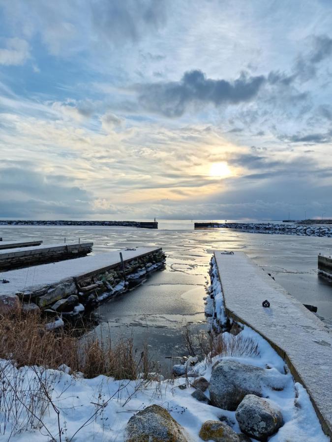 Ronehamn Bed And Breakfast Hemse Bagian luar foto