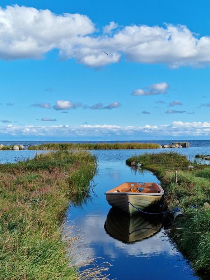 Ronehamn Bed And Breakfast Hemse Bagian luar foto