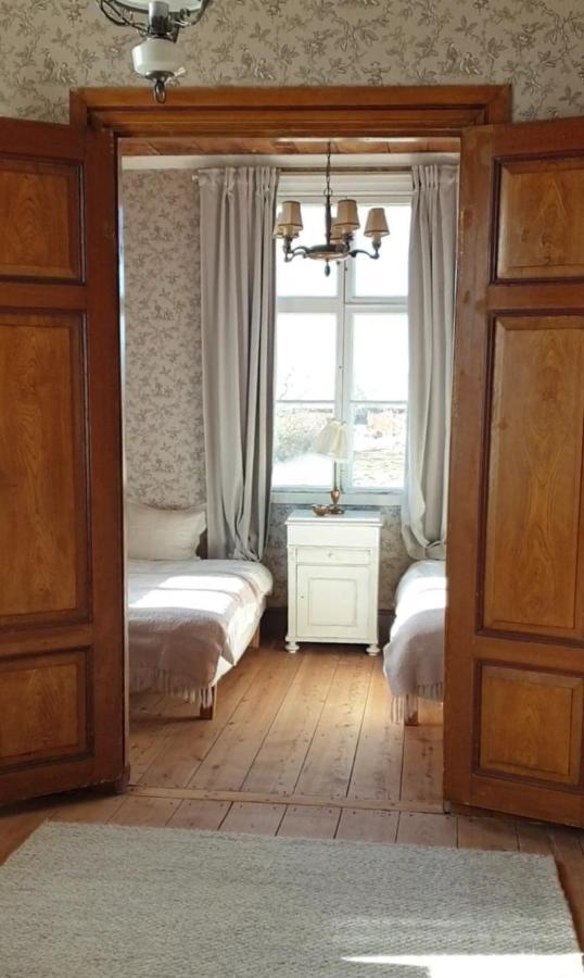 Ronehamn Bed And Breakfast Hemse Bagian luar foto