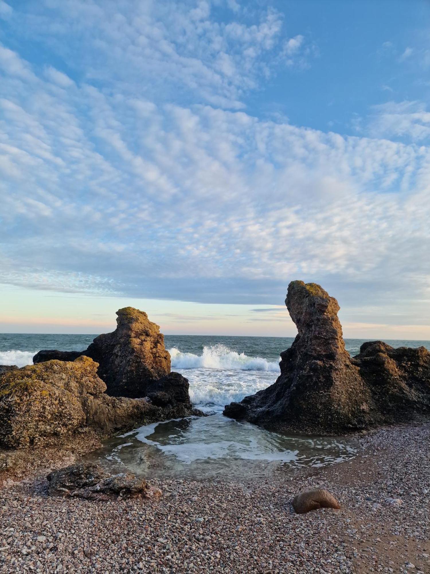 Ronehamn Bed And Breakfast Hemse Bagian luar foto